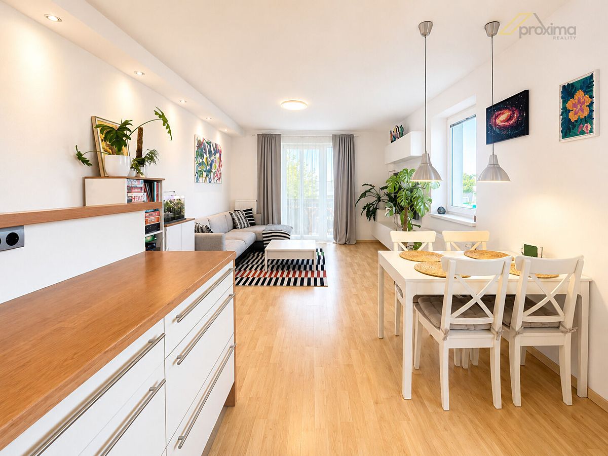 Pronájem bytu 3+kk 82 m²